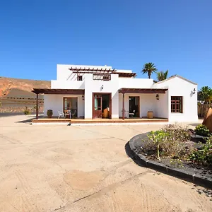  Villa Remedios España